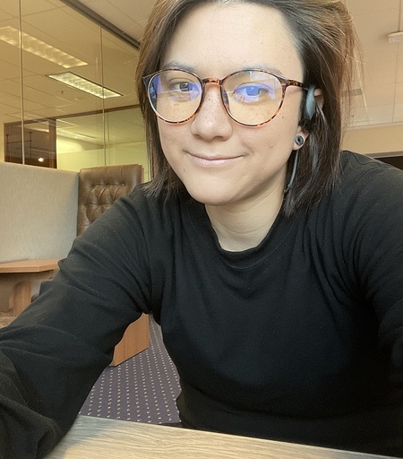 Nik Ranger speaking on stage